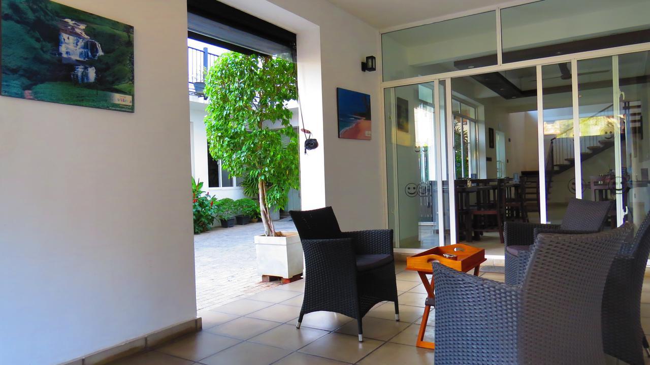 Chapelton House Bed & Breakfast Colombo Exterior photo