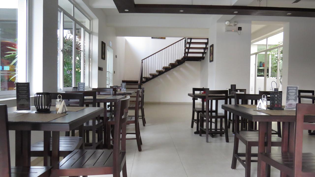Chapelton House Bed & Breakfast Colombo Exterior photo