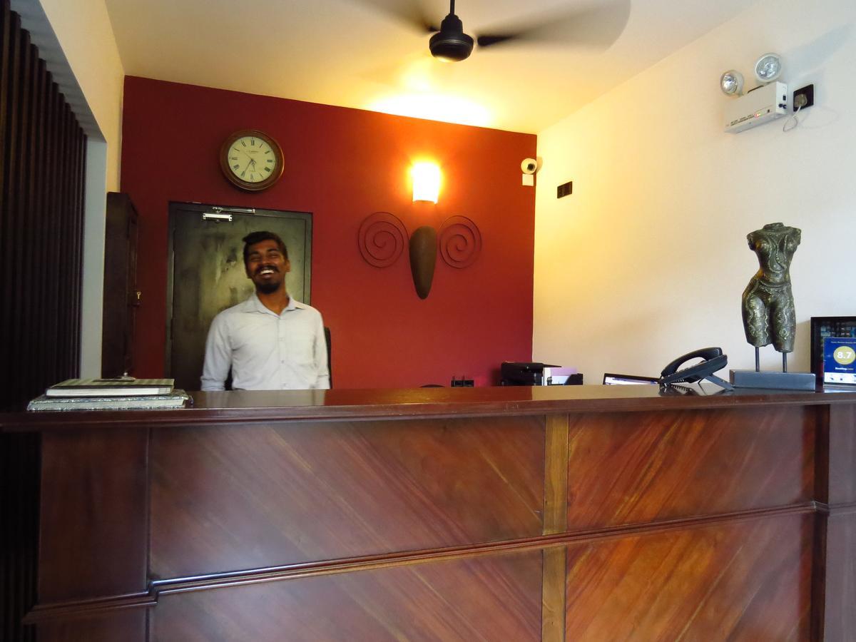 Chapelton House Bed & Breakfast Colombo Exterior photo
