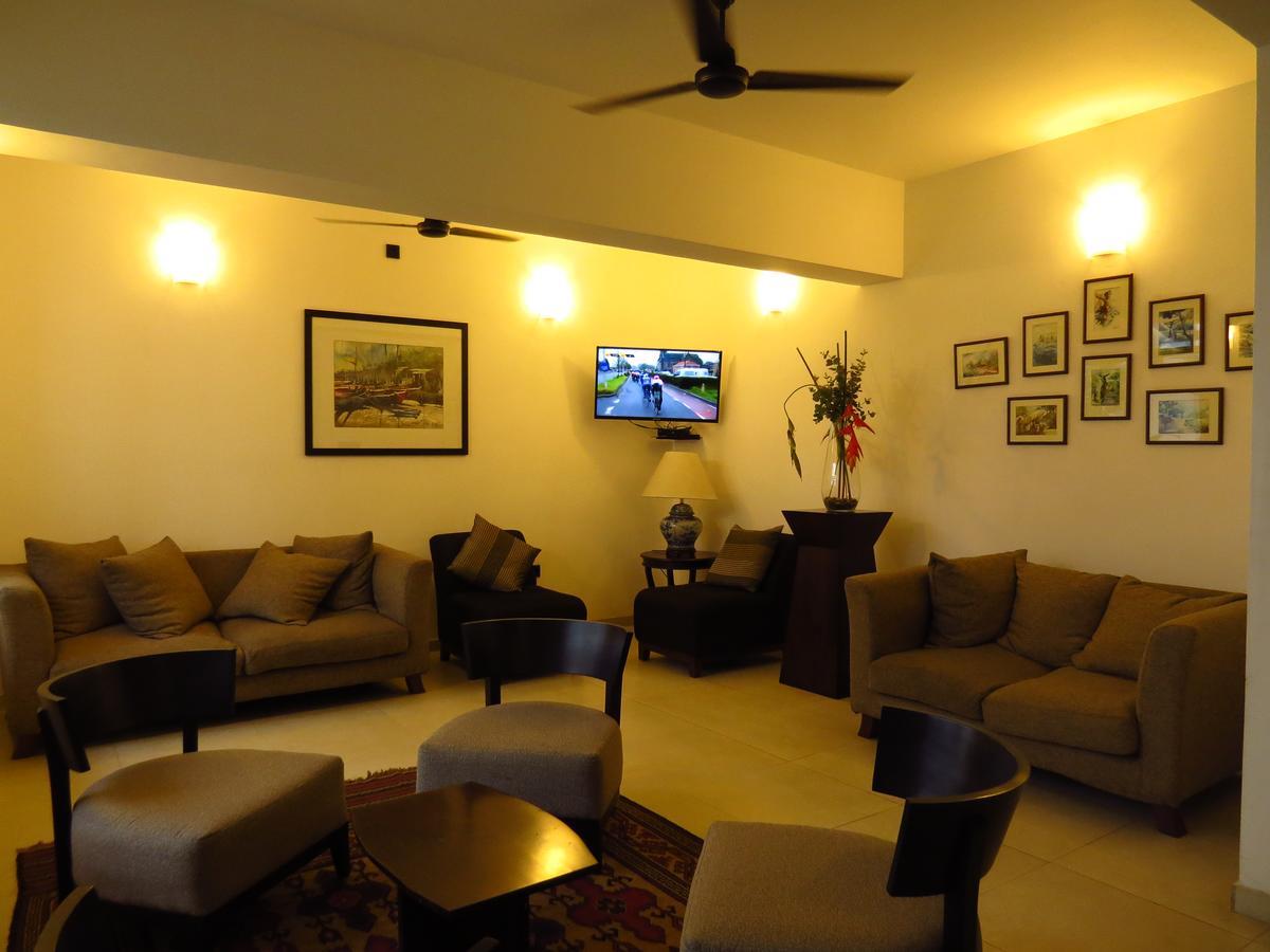 Chapelton House Bed & Breakfast Colombo Exterior photo