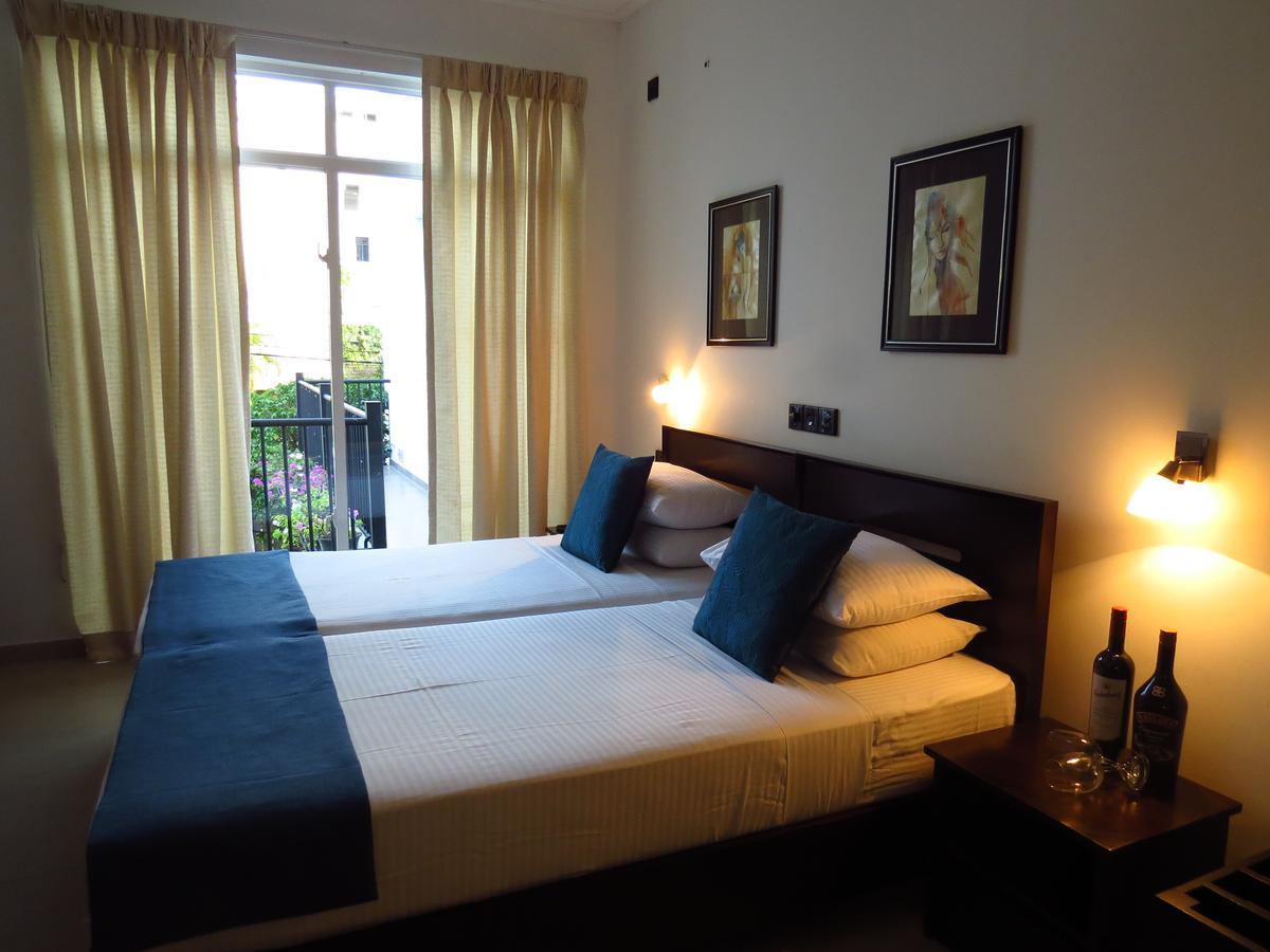 Chapelton House Bed & Breakfast Colombo Exterior photo