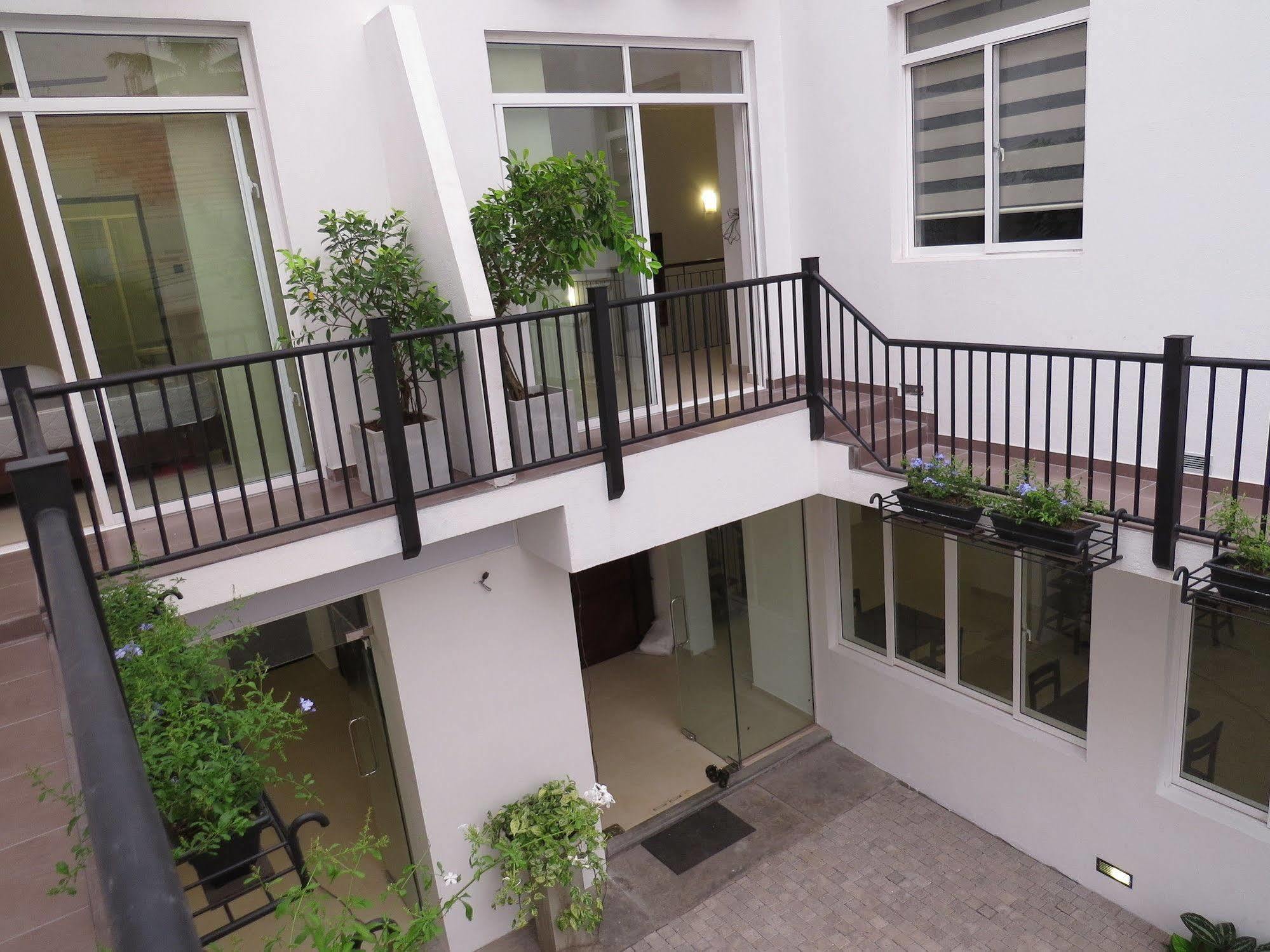 Chapelton House Bed & Breakfast Colombo Exterior photo