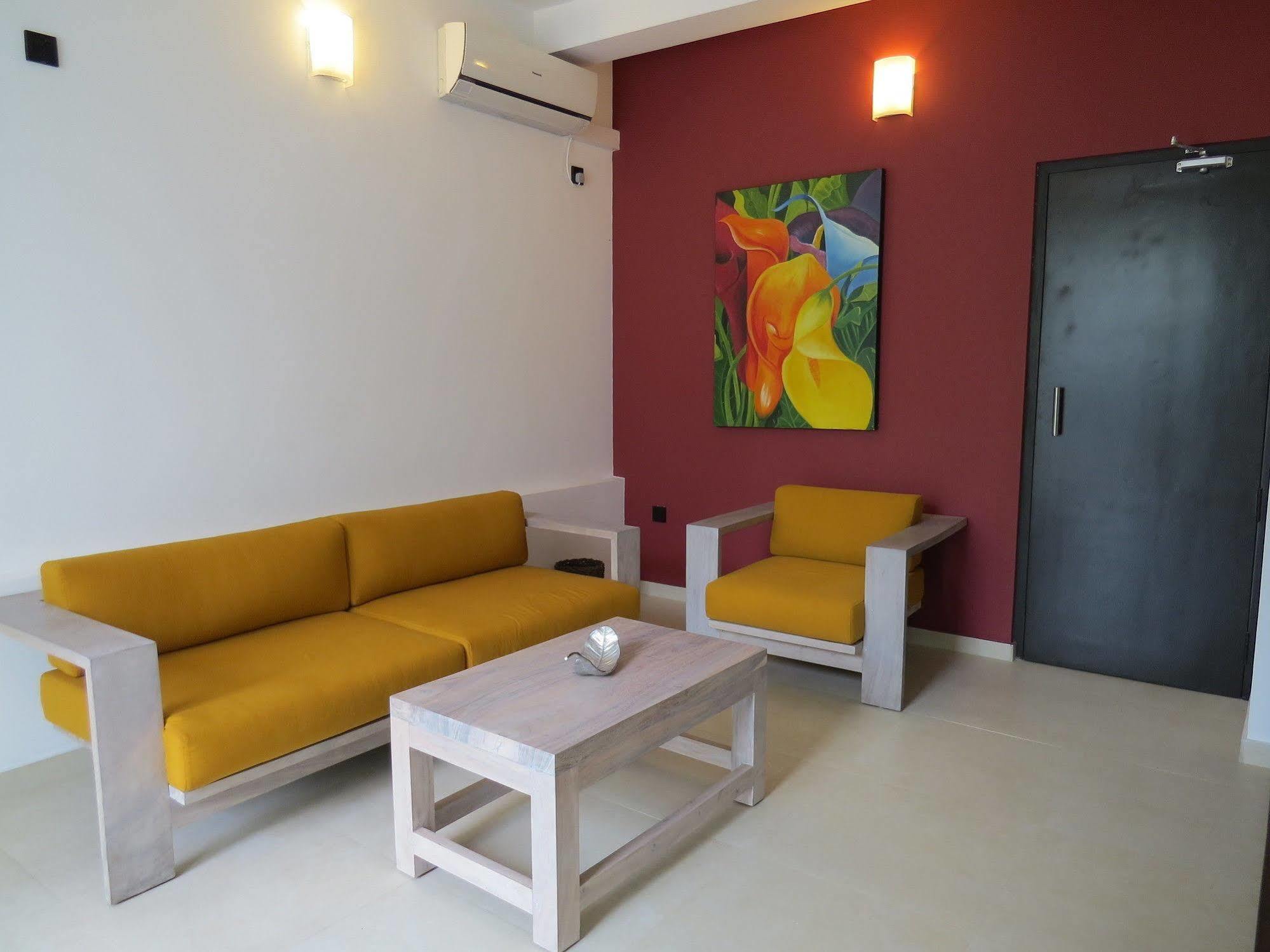 Chapelton House Bed & Breakfast Colombo Exterior photo