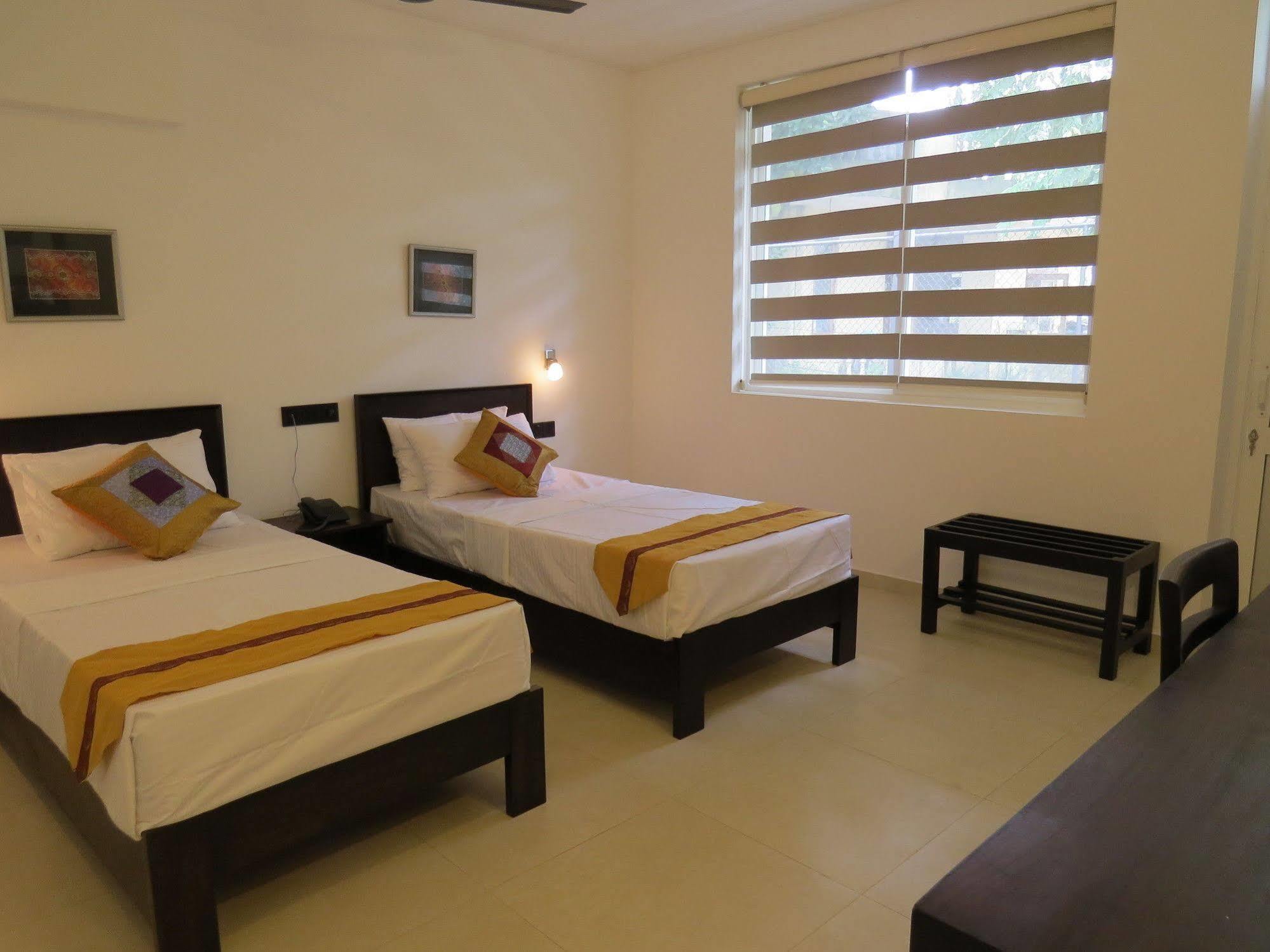 Chapelton House Bed & Breakfast Colombo Exterior photo