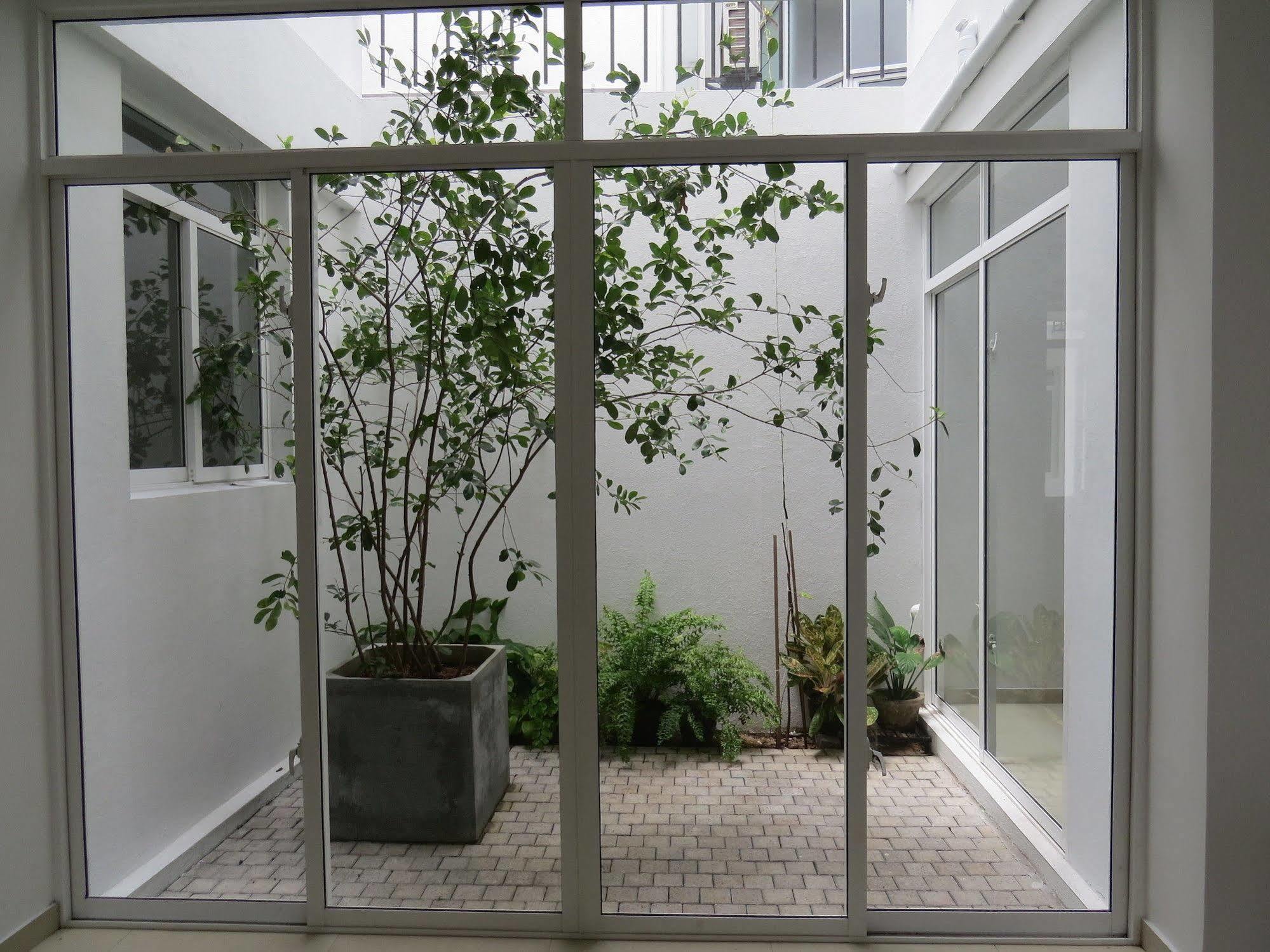 Chapelton House Bed & Breakfast Colombo Exterior photo